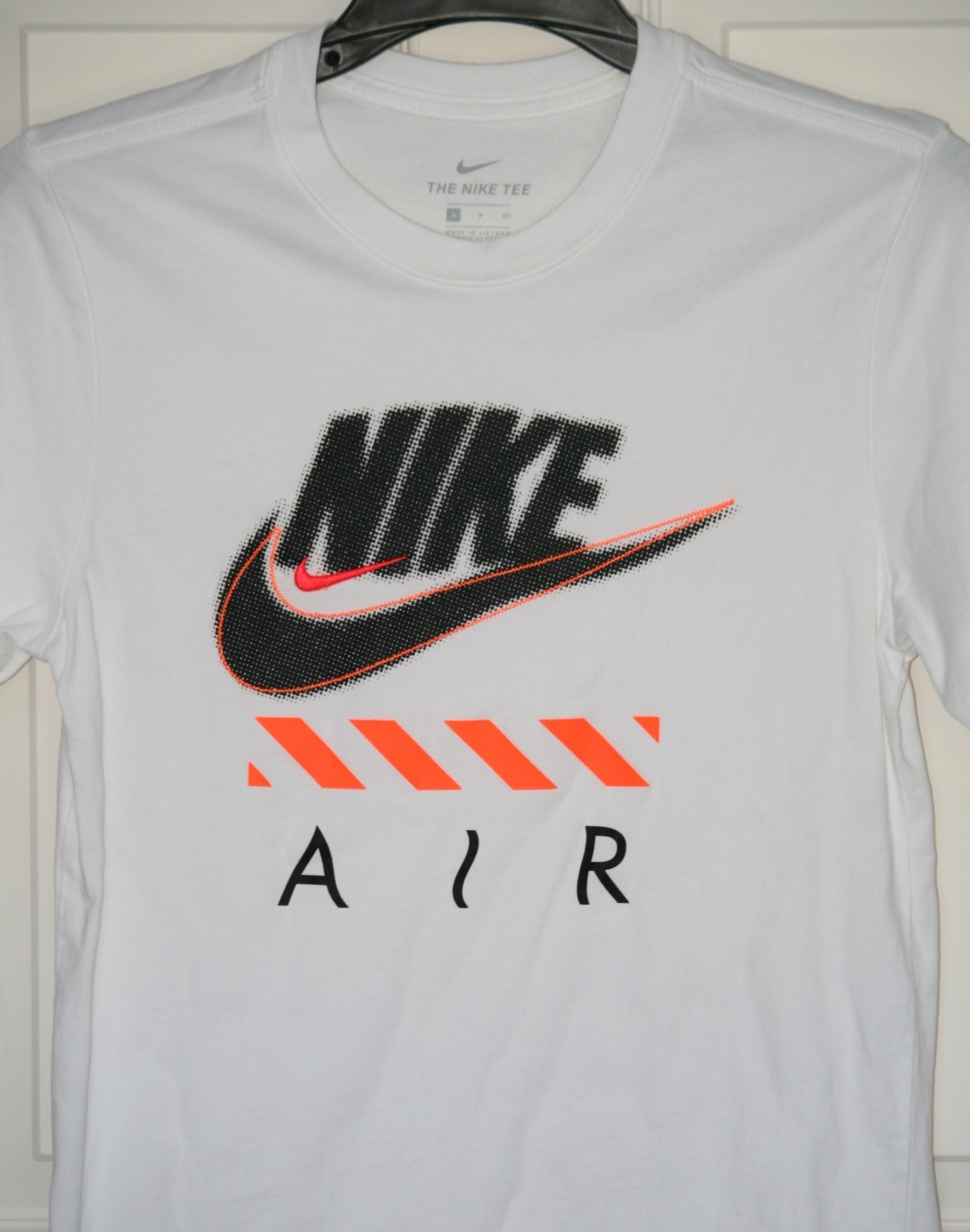 Nike Air Graphic Tee Shirt White Black Orange Size Small 100% Cotton ShortSleeve