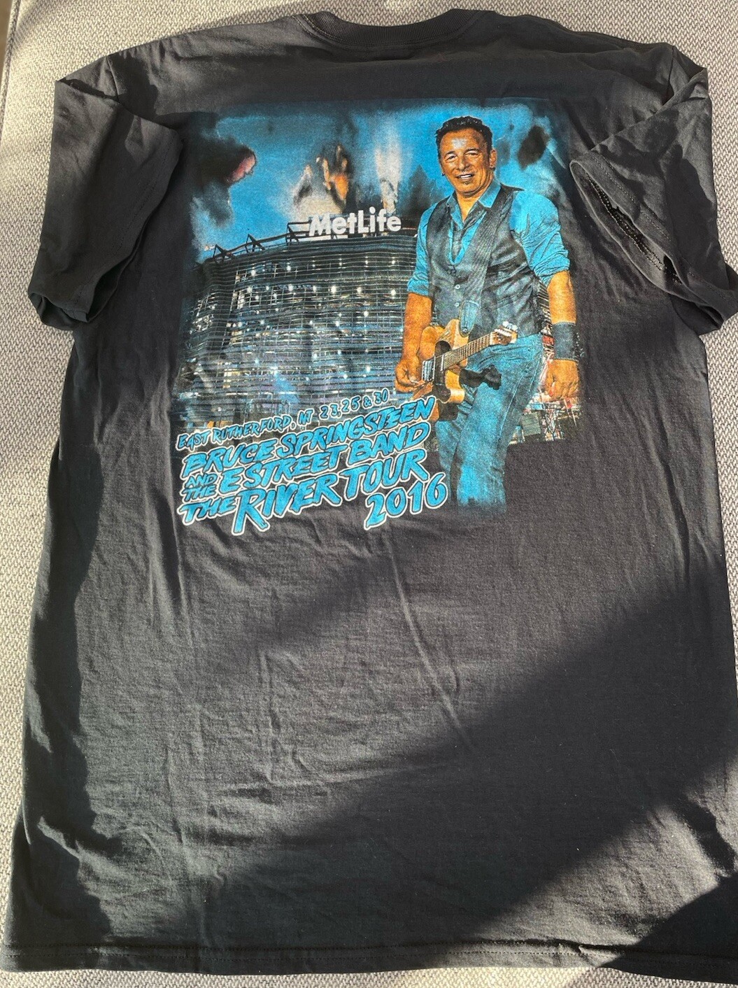 Bruce Springsteen 2016 The River Tour T-shirt Rare Jersey MetLife Show Variation