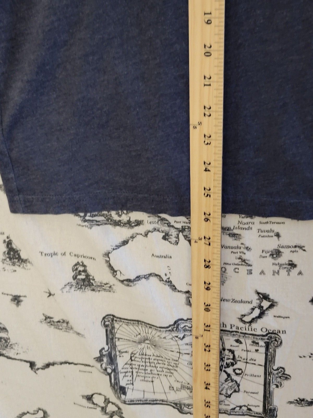 Next Level Apparel Men’s Graphic T-Shirt – Blue – Size M