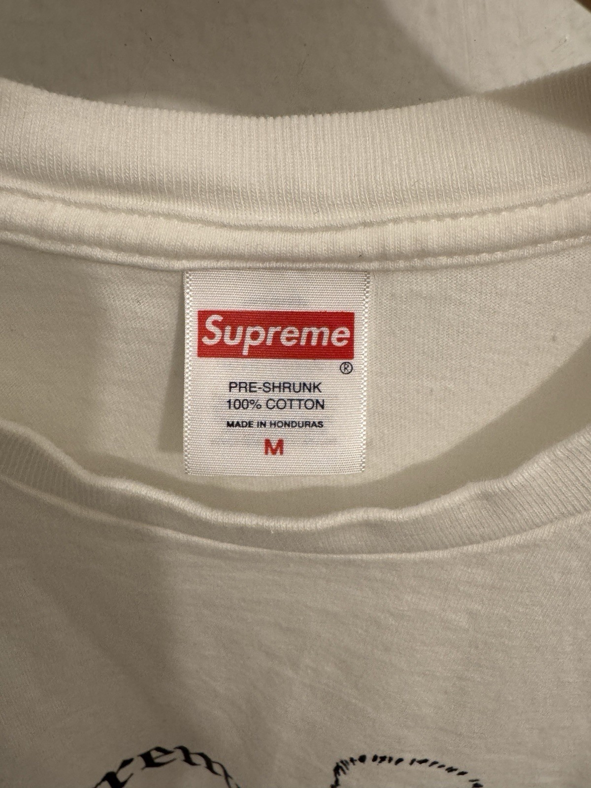 Supreme Duck. T Shirt Size Medium . Color white