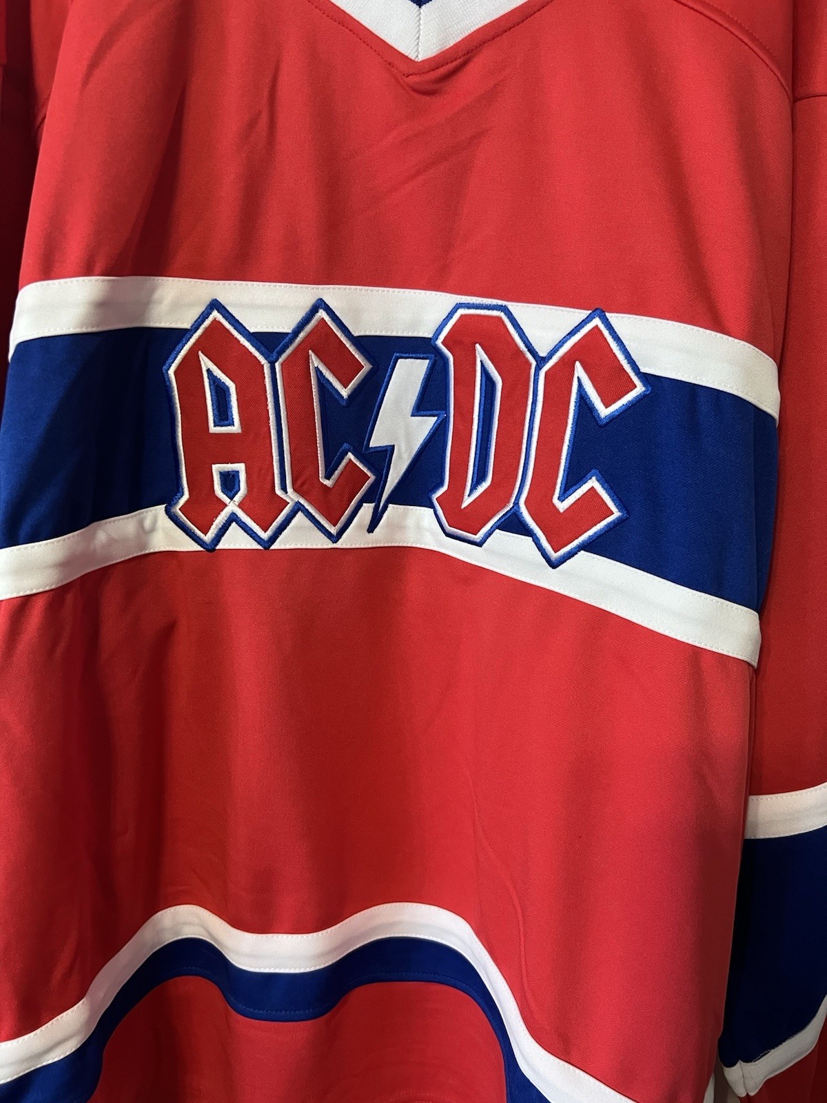 AC/DC Rock Or Bust World Tour Jersey XXL 2015 Liquid Blue Montreal Canadiens COA