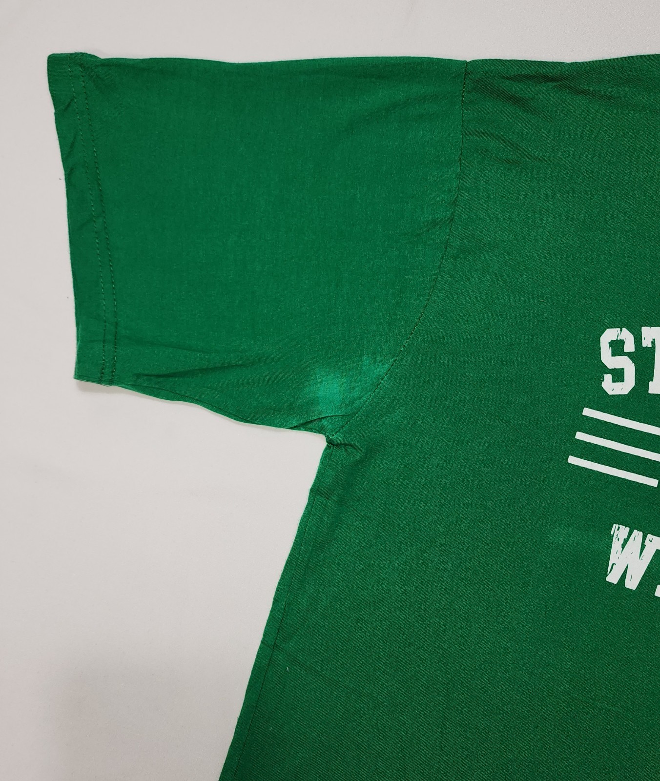 Sea Man ST. KITTS & NEVIS WEST INDIES Green T-shirt Size XL Combed Cotton