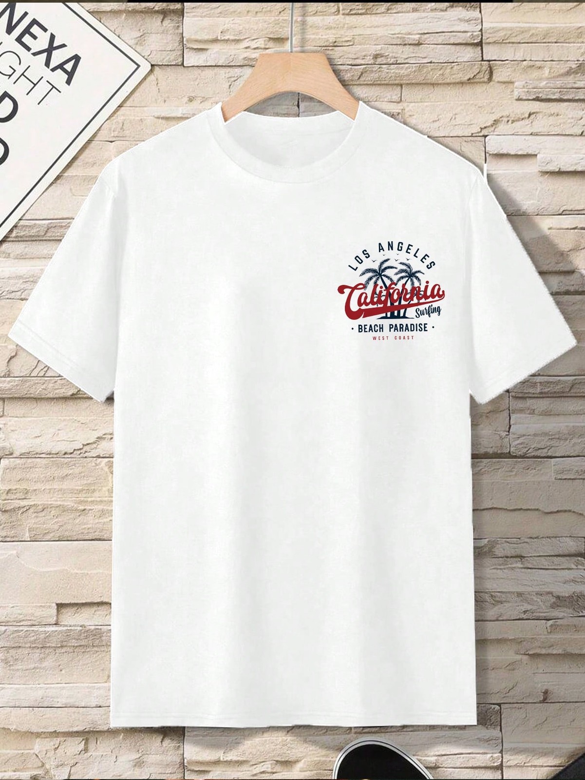 Los Angeles And California Surfing Graphic Print T-Shirt