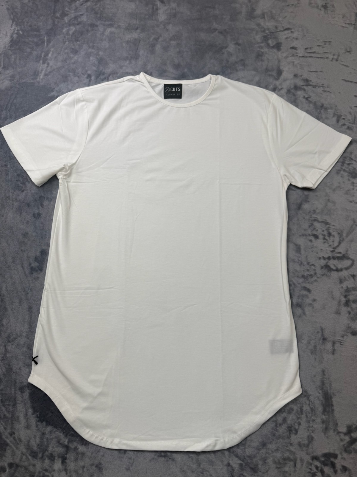 Cuts Clothing Short Sleeve Crew Elongated Fit T-Shirt Men’s Large Optic-White