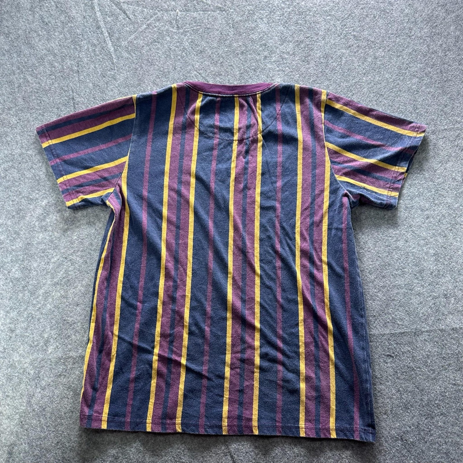 SHOUTHOUSE Shirt Mens XL Blue Striped BROOKLYN NEW YORK Embroidered Crewneck