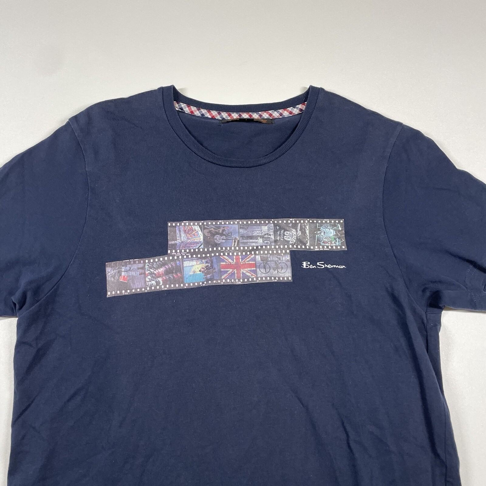 Ben Sherman Shirt Men’s Small Navy Blue Short Sleeve Graphic Tee