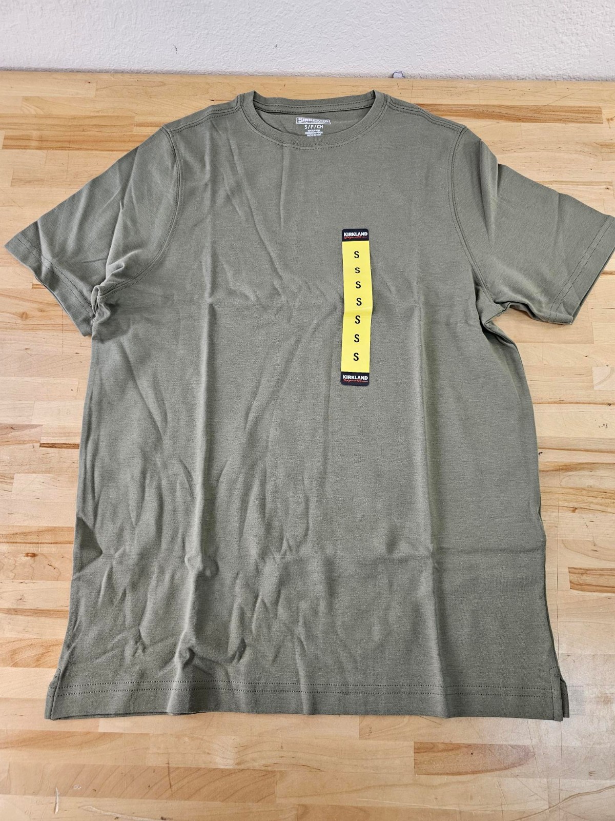 S / SMALL – GREEN – Kirkland Signature Men’s 100% Pima Cotton T-Shirt Tee
