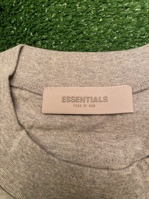 Fear of God Essentials Light Oatmeal T-Shirt Size Large