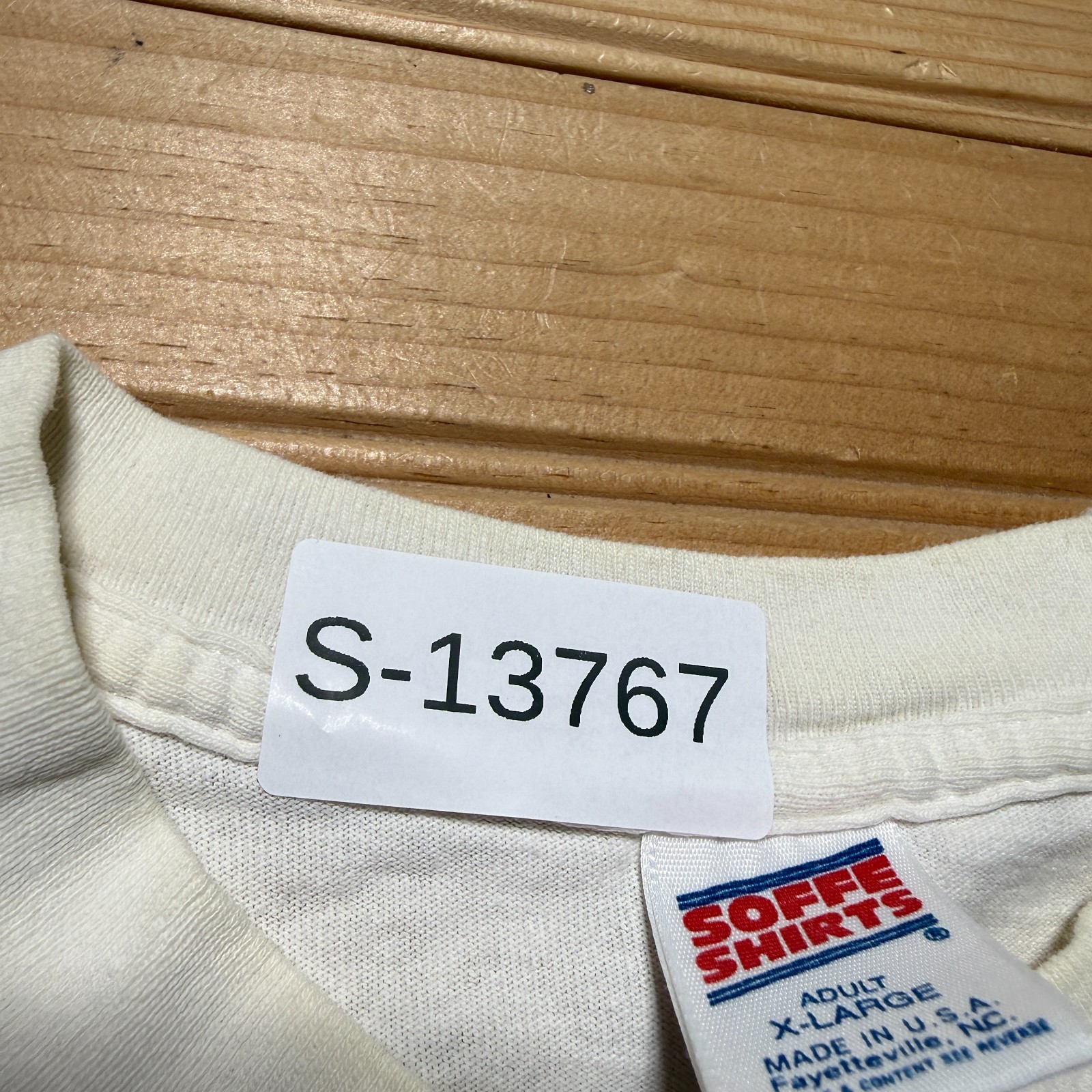 Vintage 90s Oshman’s Supersports USA Boxing Gloves Everlast Graphic T-Shirt – XL