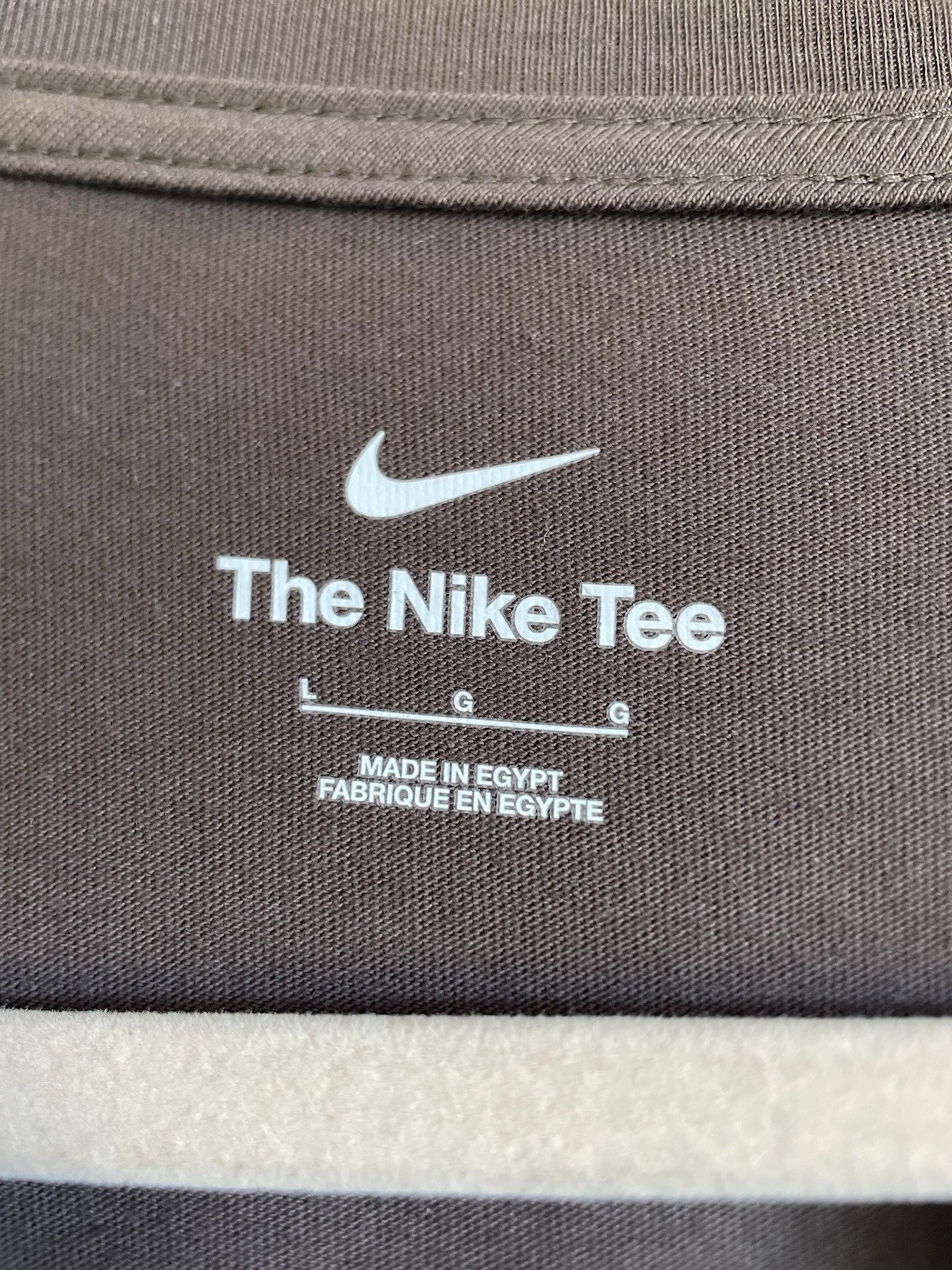 Nike The Nike Tee Graphic Print Logo Crew Neck Short Sleeve T-Shirt Brown L