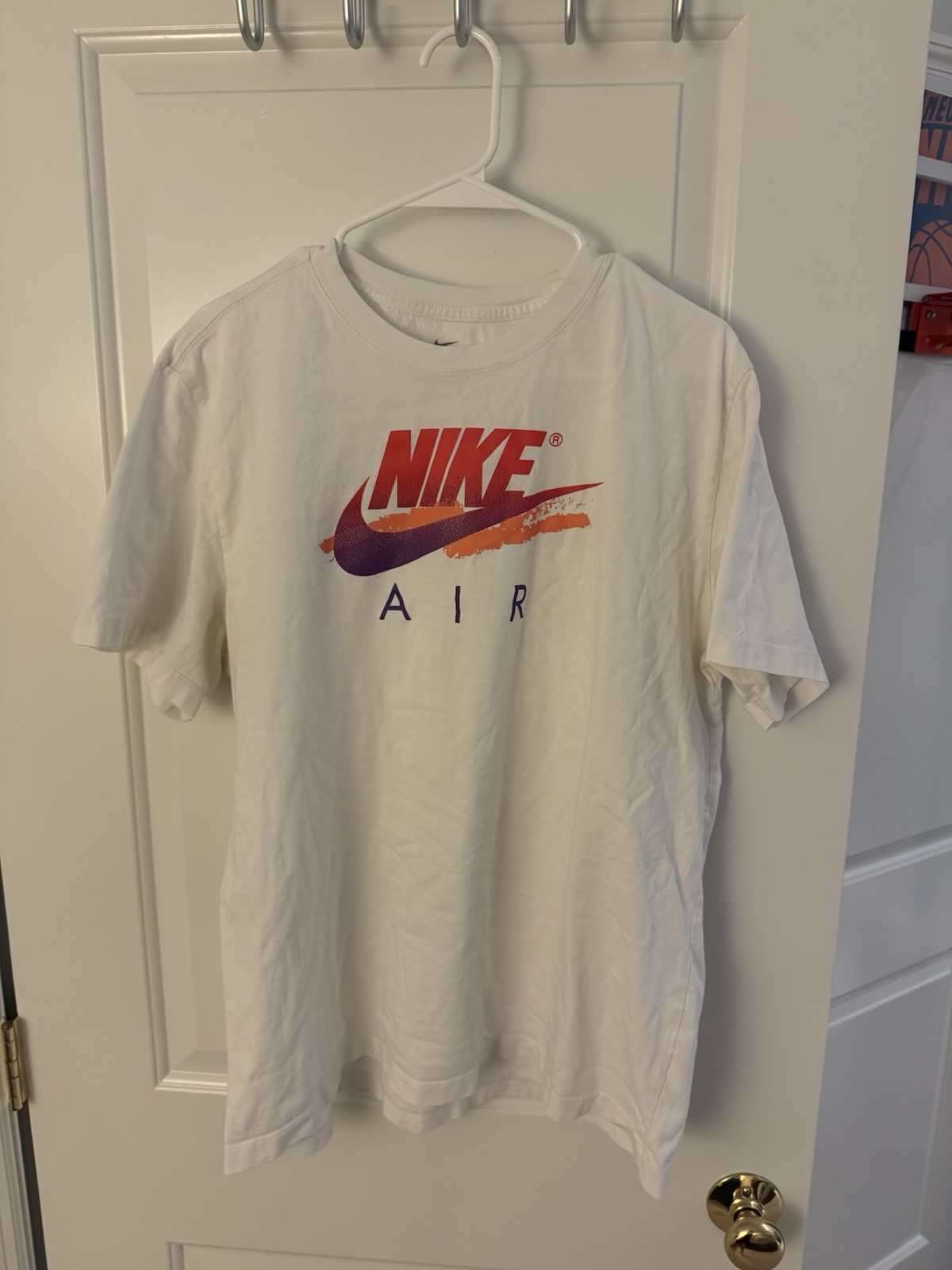 Nike Air The Nike Tee Shirt XL White Retro Logo Graphic Tee