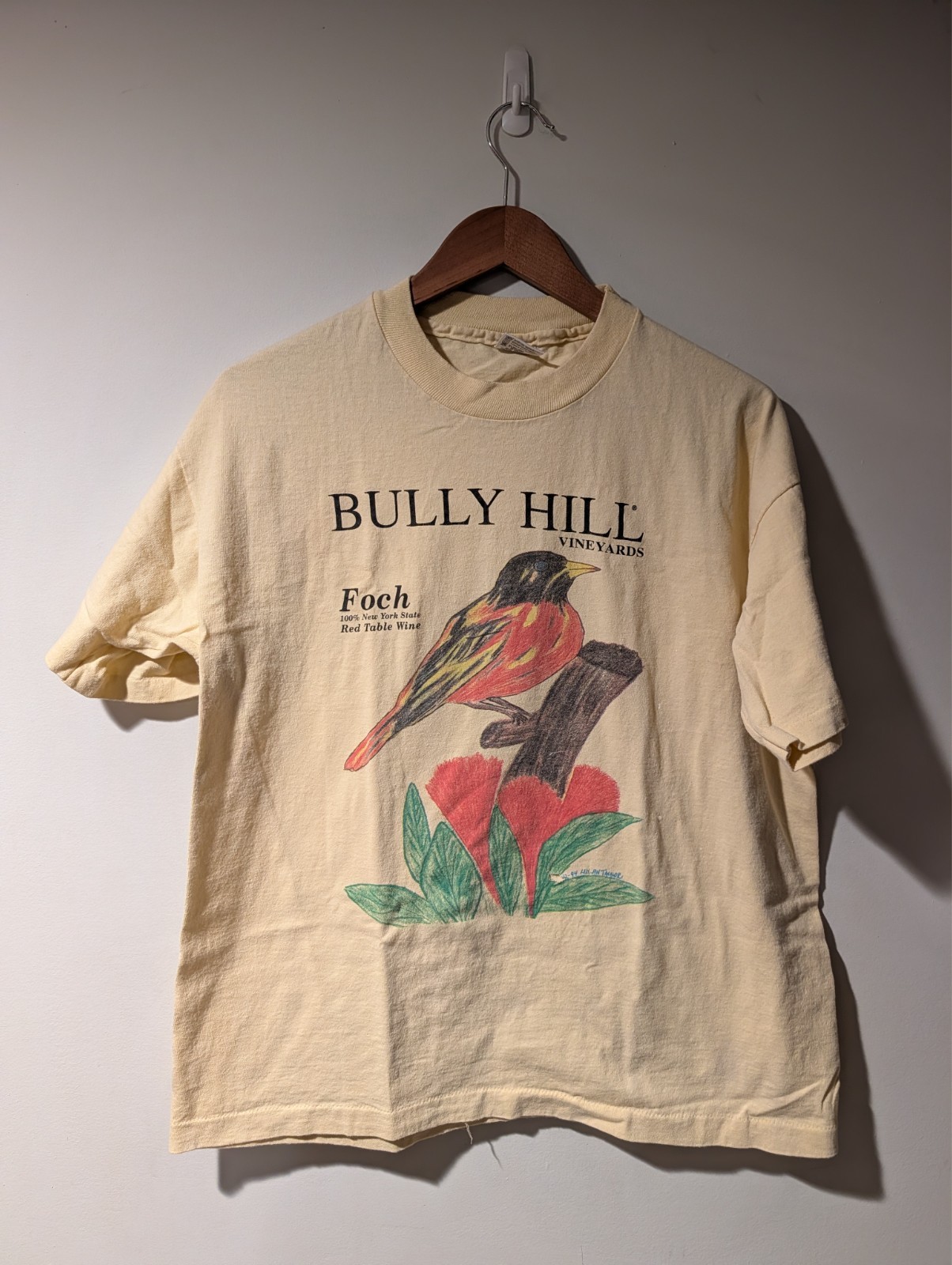 Vintage Bully Hill Vineyards Foch Wine Bird Graphic T Shirt Yellow Anvil Mens L