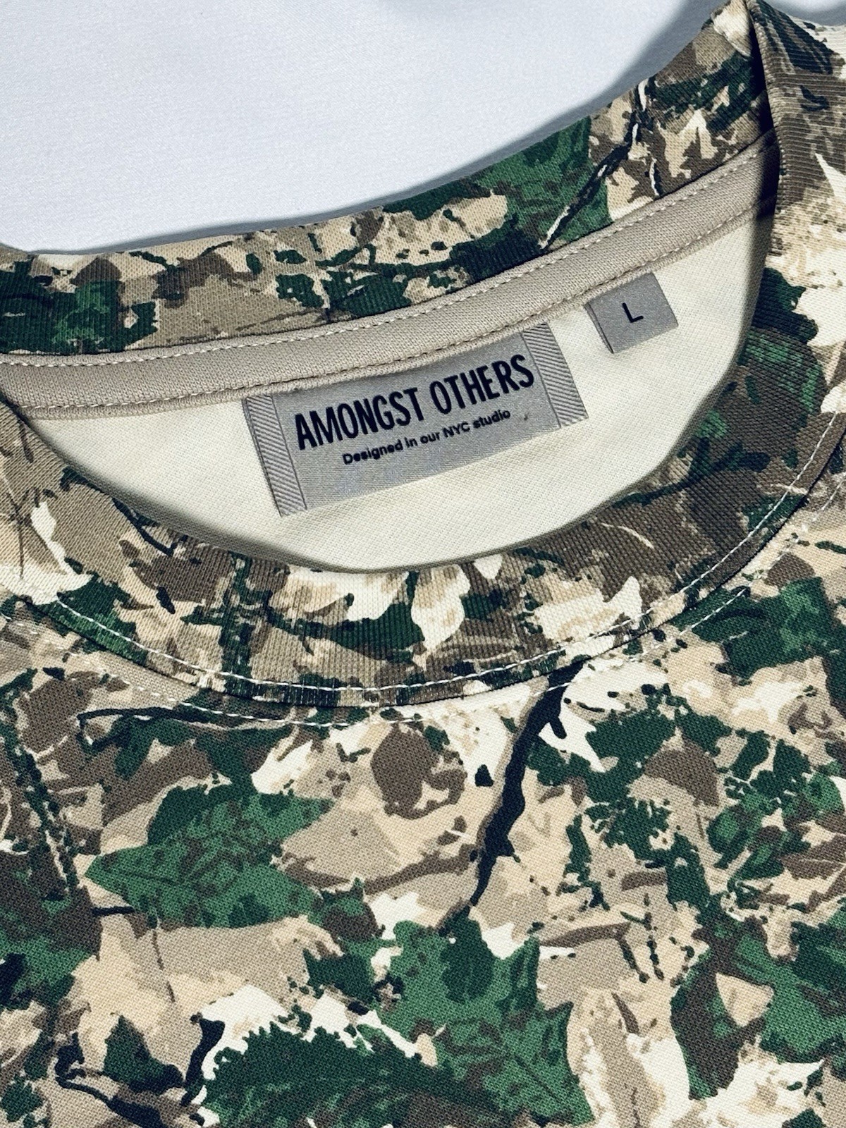 Amongst Others Drop Shoulder Boxy Fit Short Sleeve Shirt Camo Men’s Large NWT