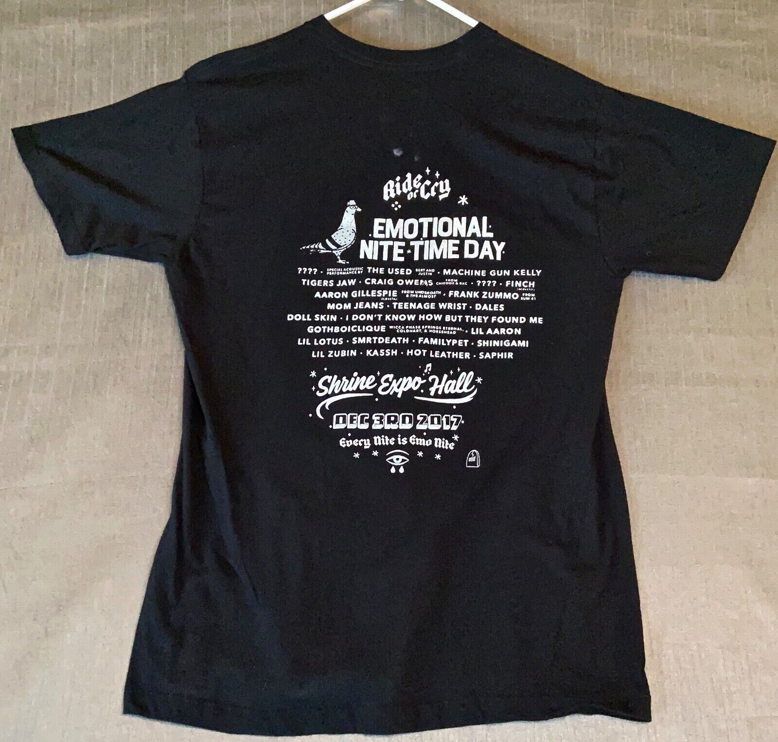 Goth EMO Music Festival T Shirt Halloween T Shirt Mens Small Concert T Shirt