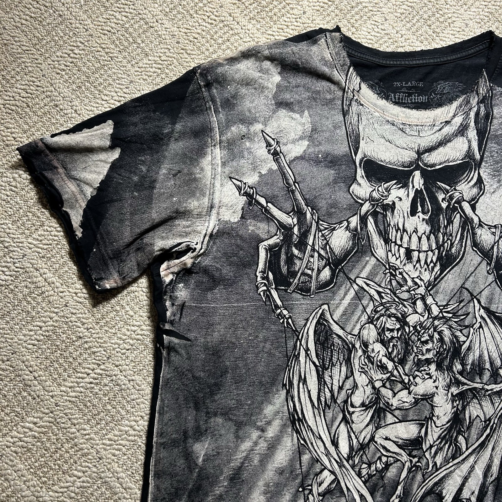 Rare Vtg Affliction Puppet Master God Vs Devil Demon Shirt 2XL Y2K AOP
