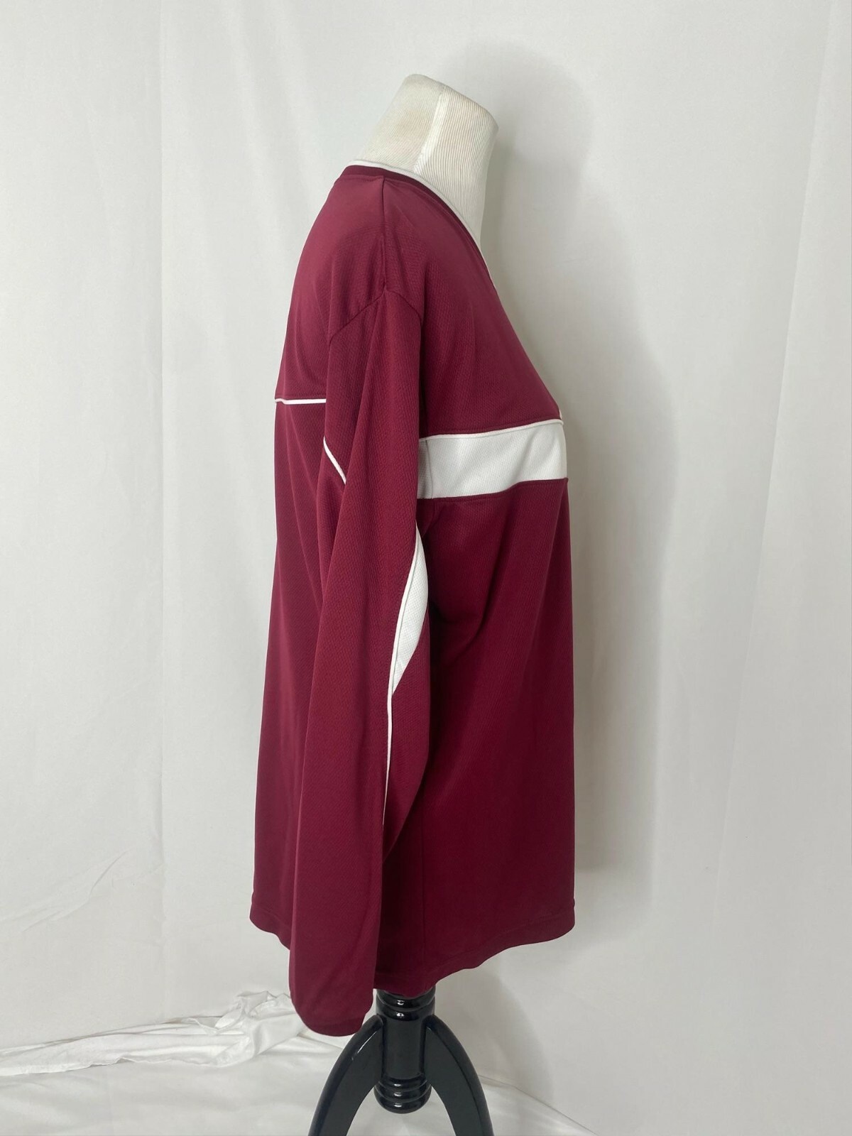 Nike Athletic Shirt Men’s Small Maroon and White Long Sleeve Team Wear V-Neck