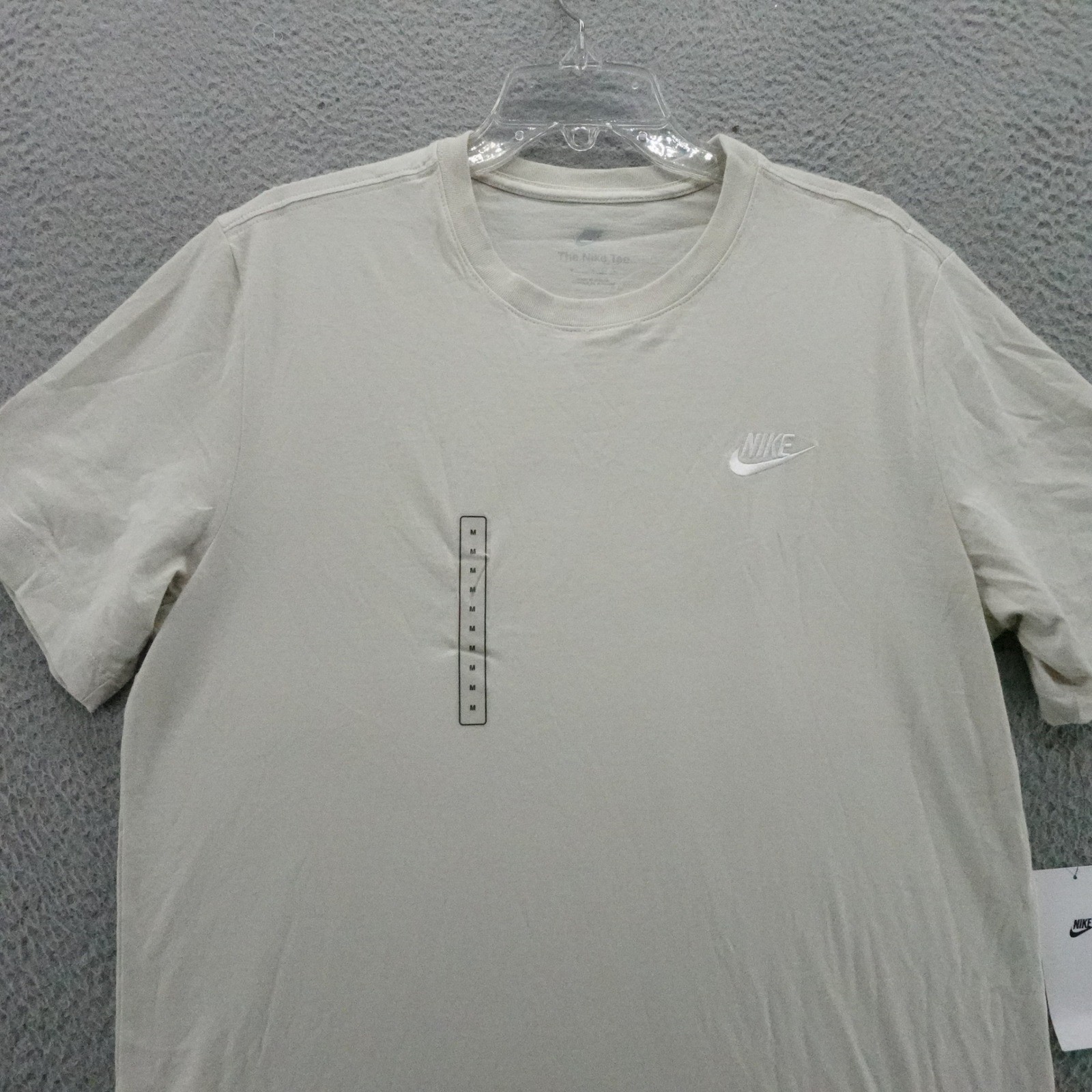 Nike Sportswear Club Tee Mens Medium Light Bone White Cotton T-Shirt AR4997-073