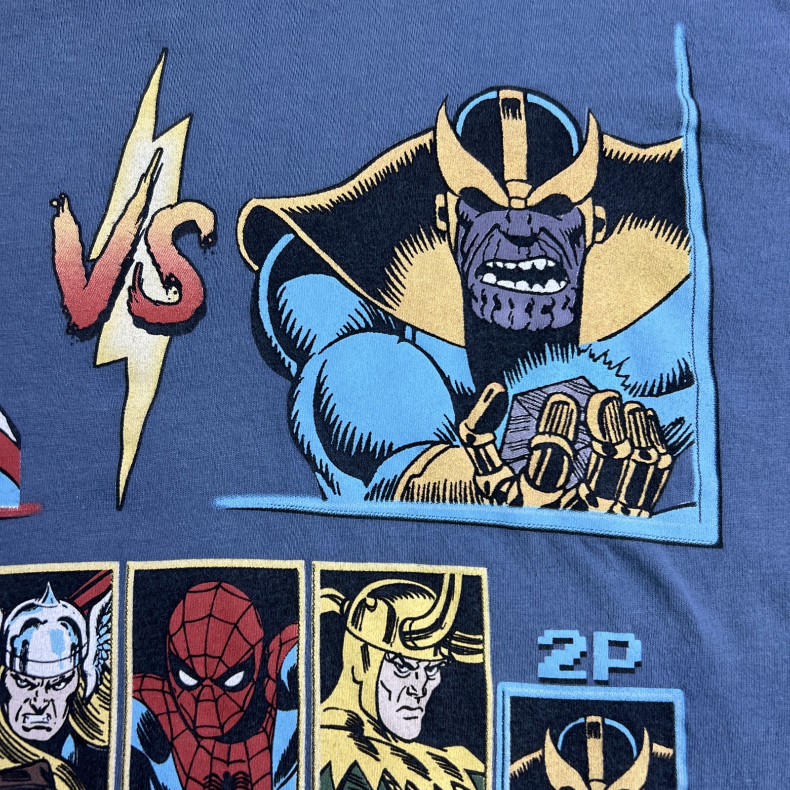 Marvel Player Select Captain America V Thanos Pixel Blue T-Shirt Mens Size XL