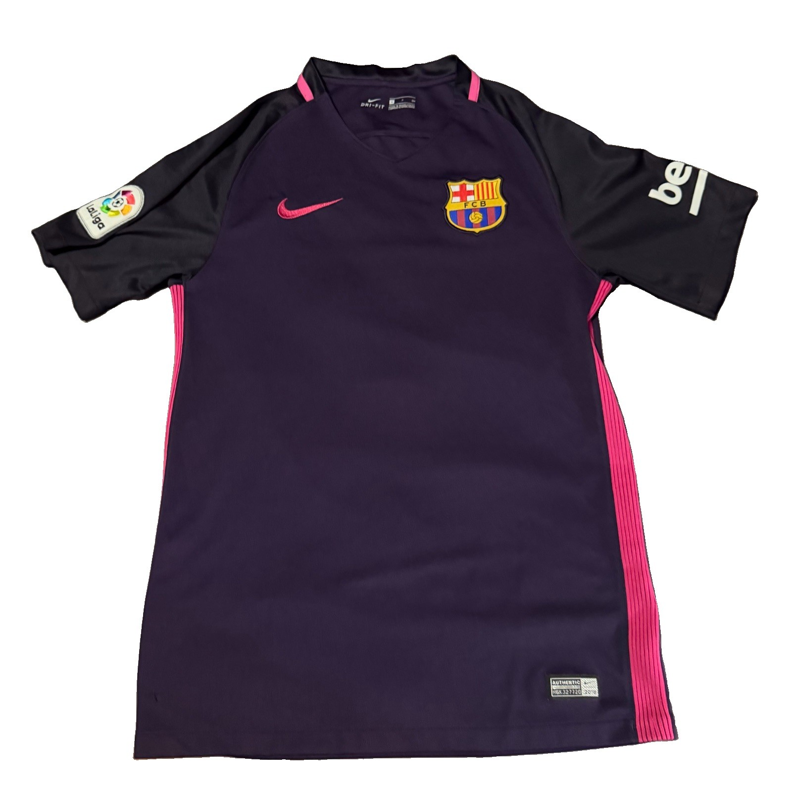 BARCELONA 2016 2017 AWAY FOOTBALL SHIRT SOCCER JERSEY NIKE 776844-525 sz Small