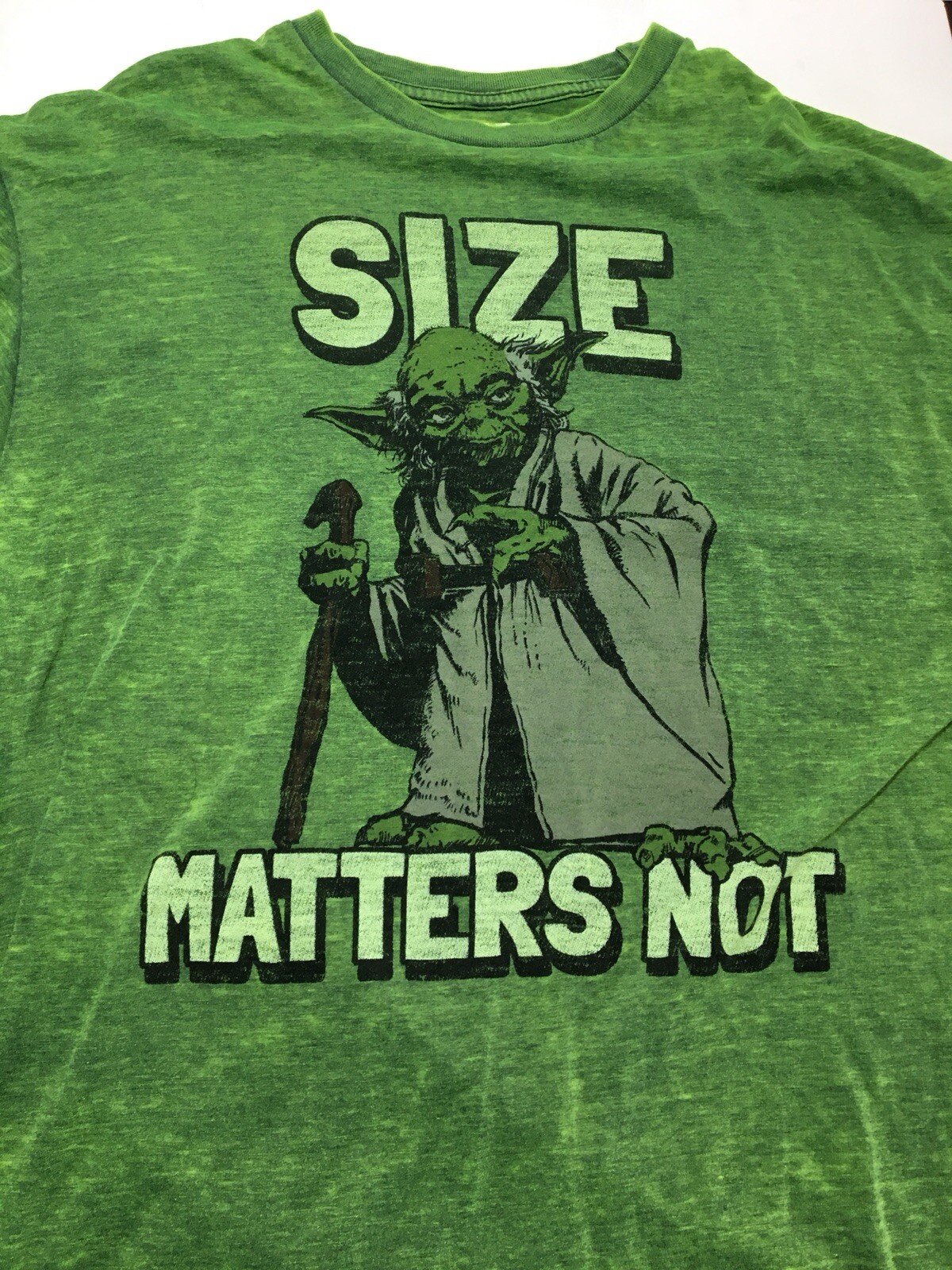 Star Wars Soft Tee Graphic Size Matters Not Size Large 42/44 60% Cotton/40% Poly