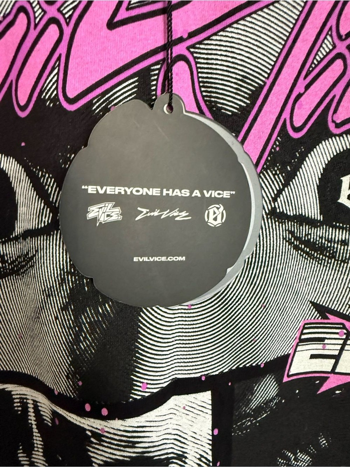 NWT Evil Vice Black & Pink Graphic Long Sleeve Tee Size Small
