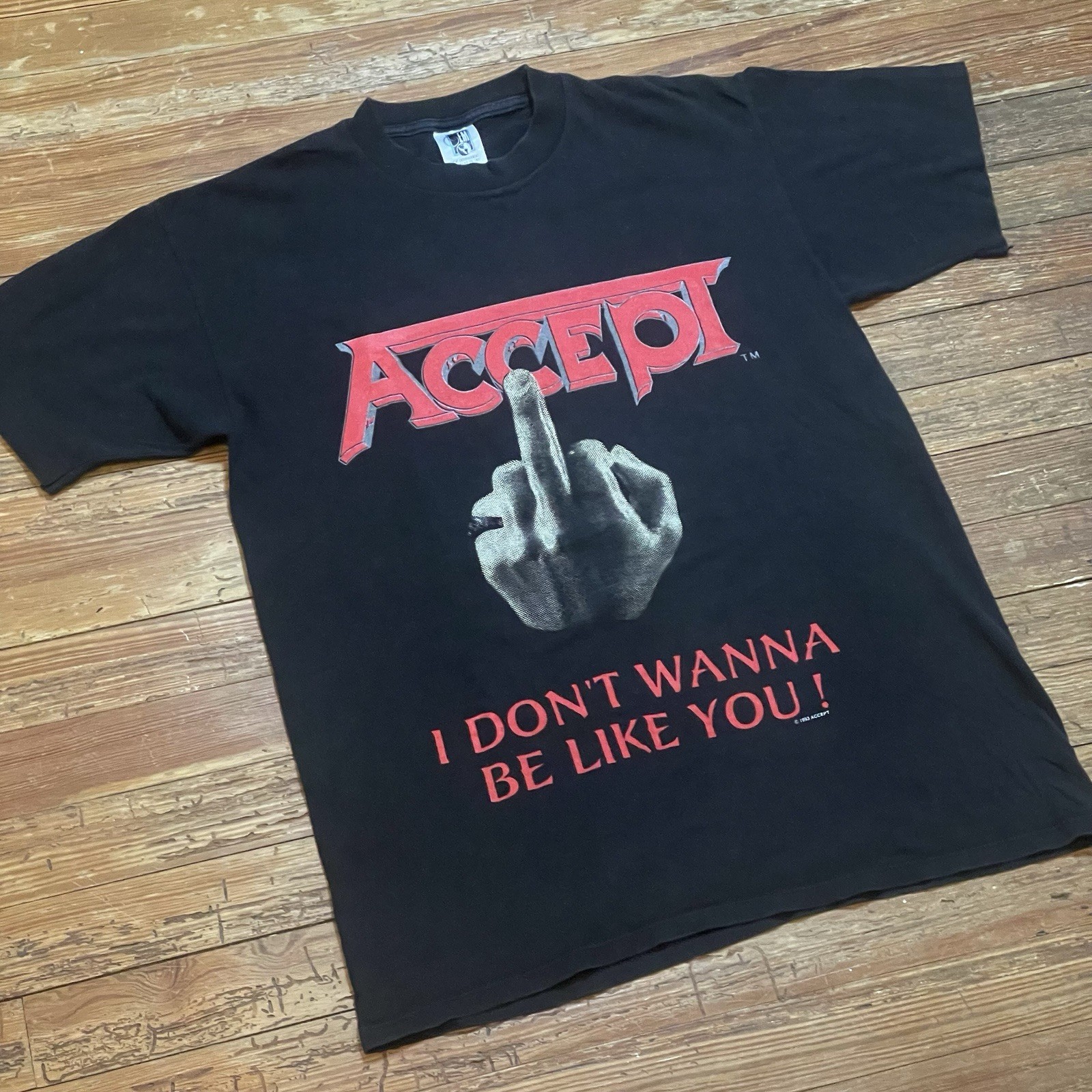 Vintage 90s Accept Shirt Size Large Middle Finger Band Tour Metal Thrash Rock