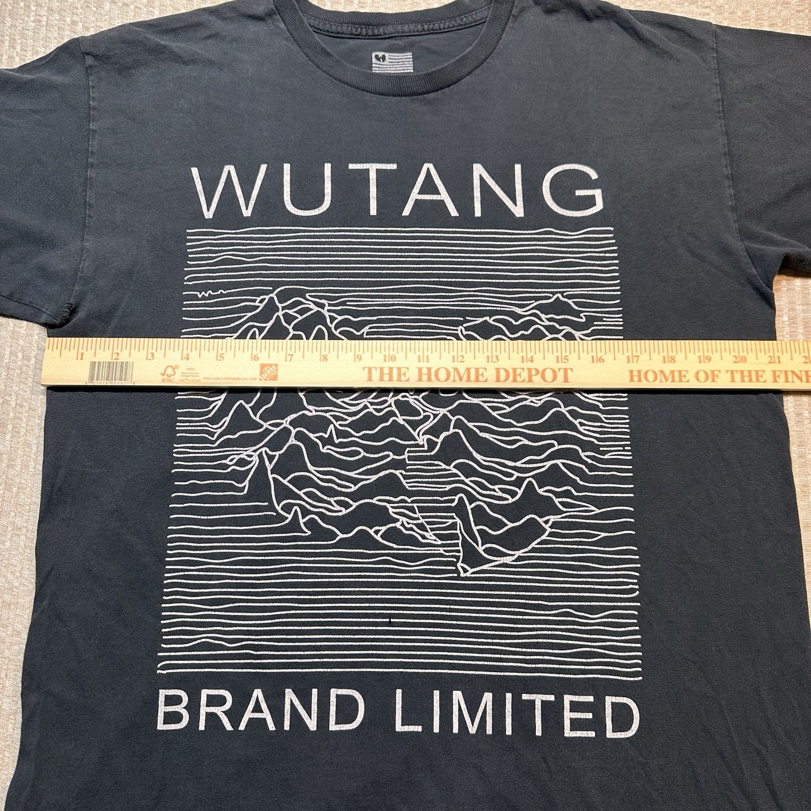 WuTang Brand Limited Joy Division’s Unknown Pleasures T-Shirt Mens Med. See Desc