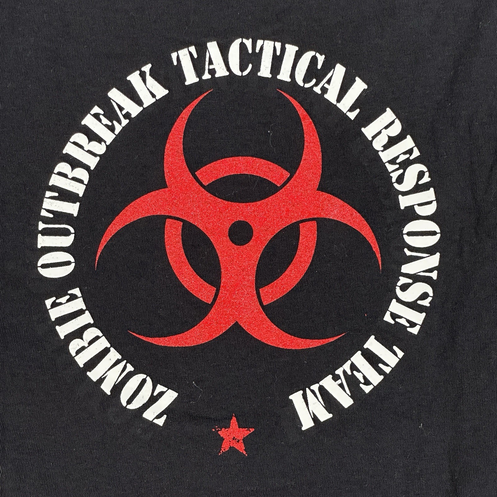 Zombie Outbreak Tactical Response Black T-Shirt Size L Graphic Tee