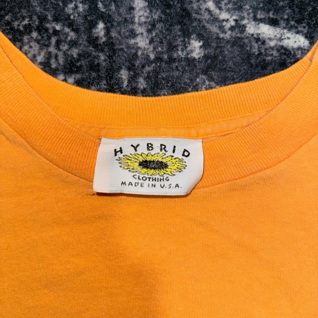 Vintage single stitch sunflower t-shirt, 1980s, a large but fits like a medium