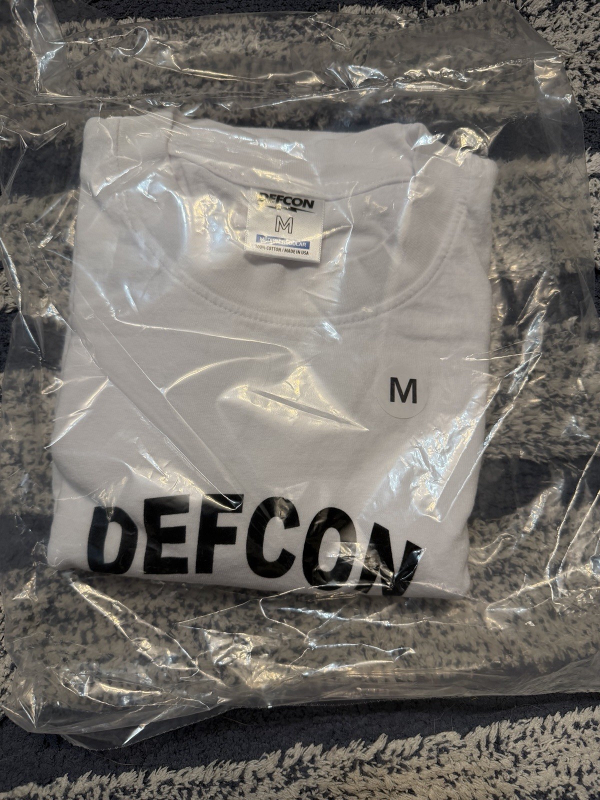 *NEW* Defcon Group Strike Eagle T Shirt White Size Medium Defense Condition Vans