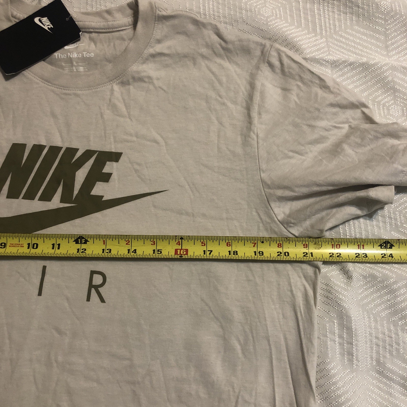 Nike Air Light Bone Tee, Men’s Large NWT 642388-176