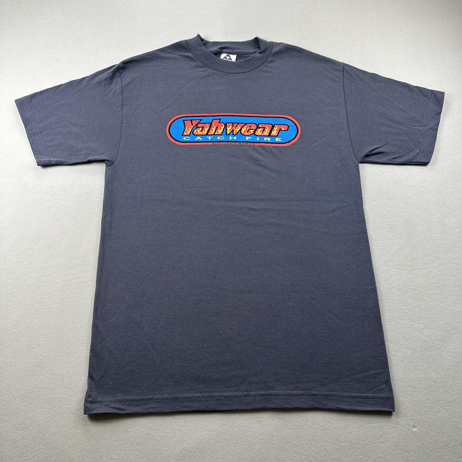 Vintage God T-Shirt Mens Medium Gray Yah Wear Hebrews Jewish Religion Fire y2k