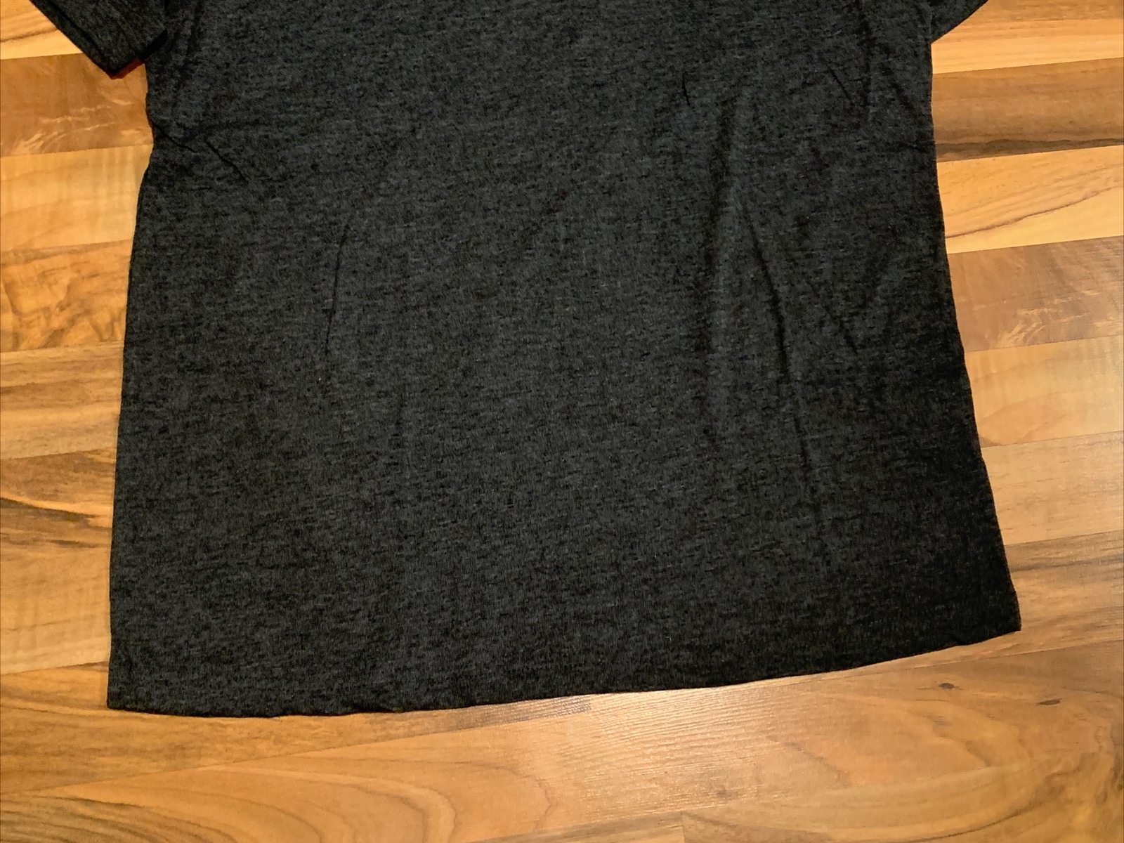 ABBOT & MAIN (Sz M or L) Men’s Basic V-Neck Tee T-Shirt Tri Blend Casual, Gray C