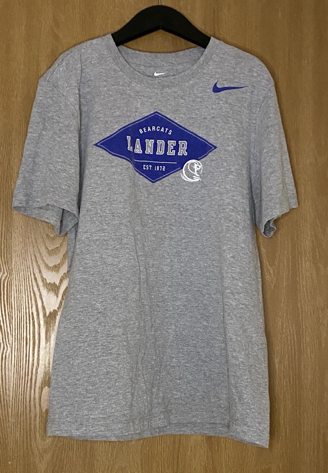 Nike T-shirt Men Bearcat Lander Gray And Blue Size M