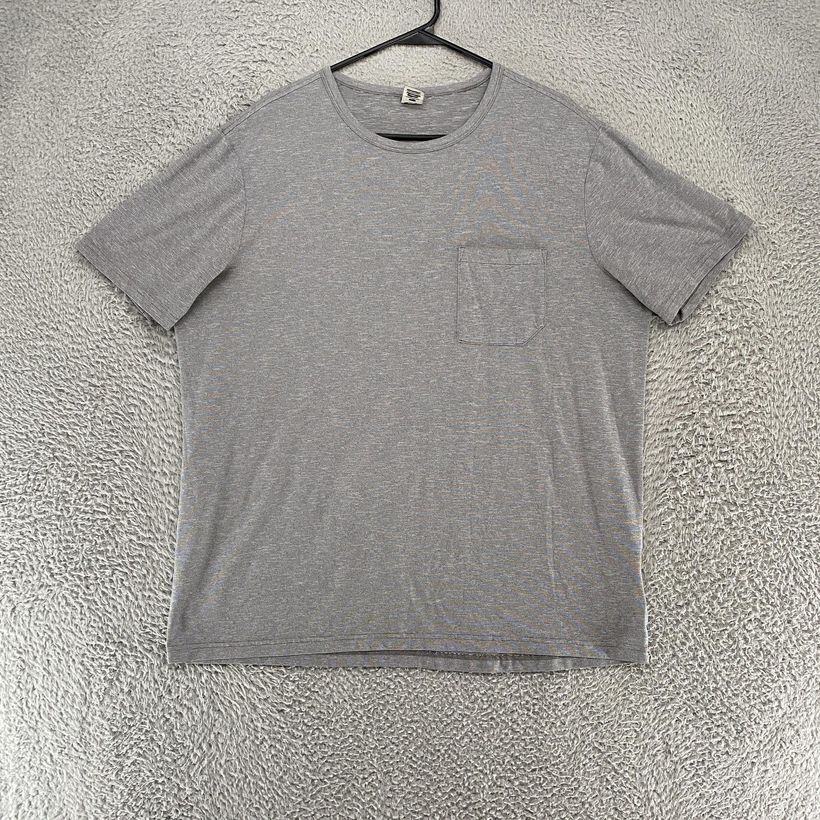 REI Hiking Shirt Mens Large Gray Pocket Lightweight Stretch Outdoor Tee