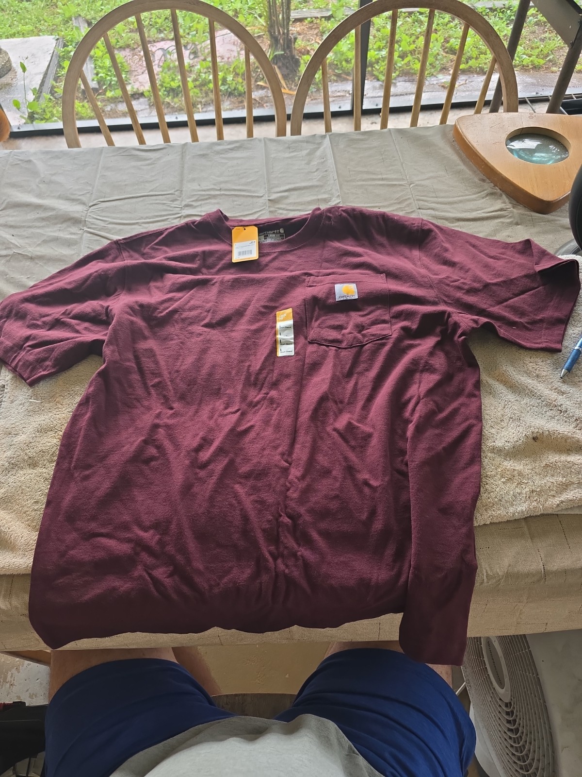 Carhartt Loose Fit Heavyweight Short Sleeve Pocket Tee Shirt Mens size L. NWT.