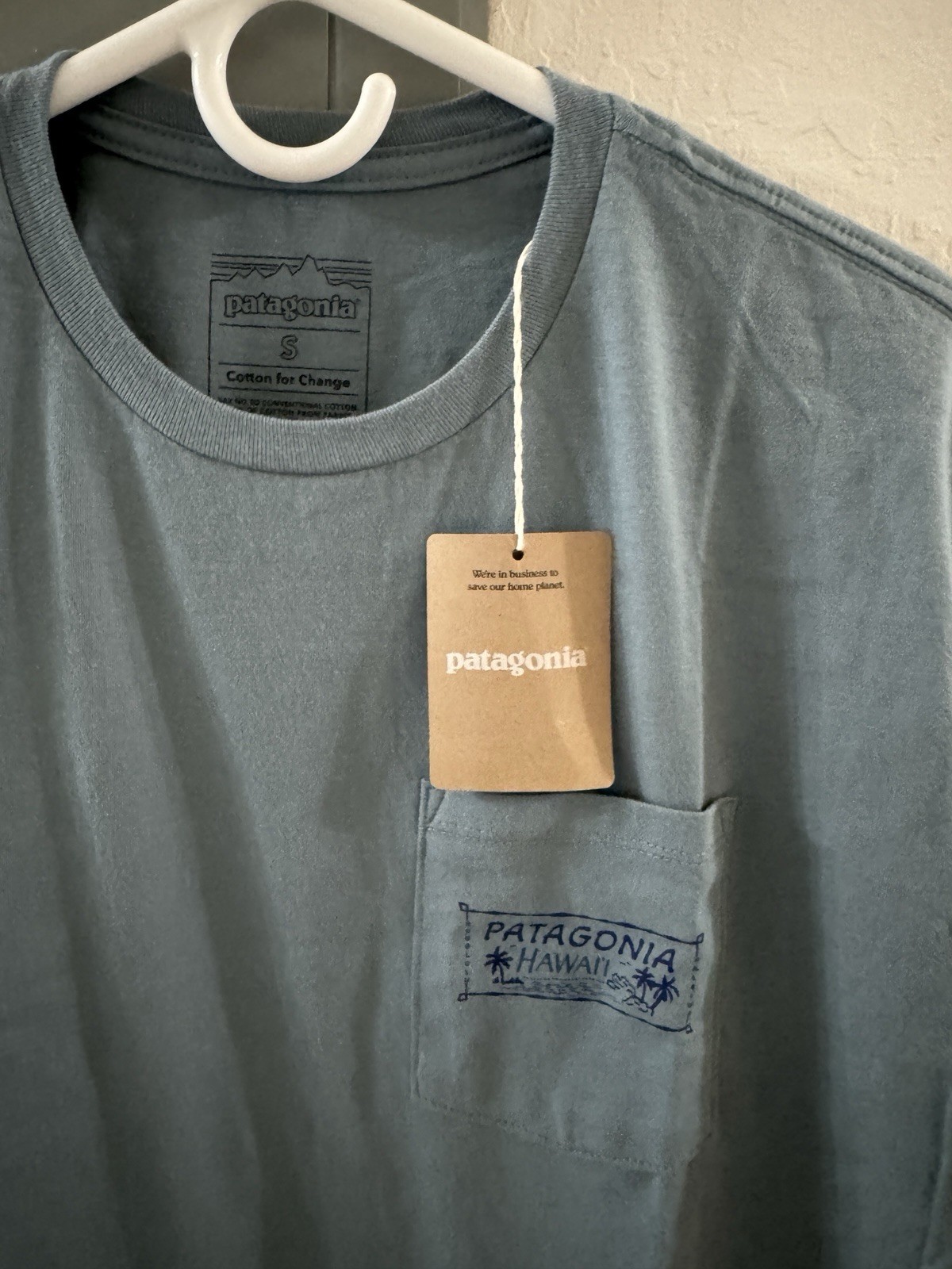 Patagonia M’s Malama ‘Aina Pocket T-Shirt – Hawaii 37852 Color: BLSG Size: S New