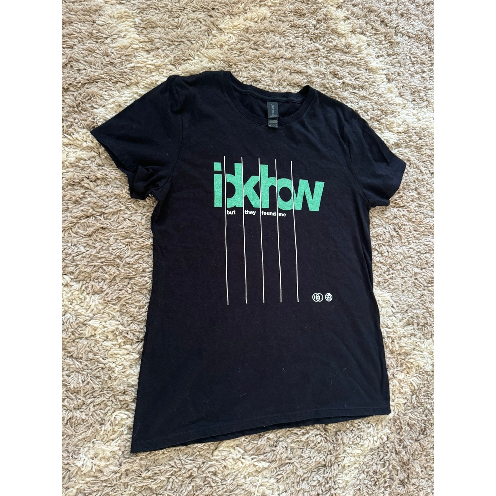 I Dont Know How But They Found Me iDKHOW Band Graphic Tee Black Green Small