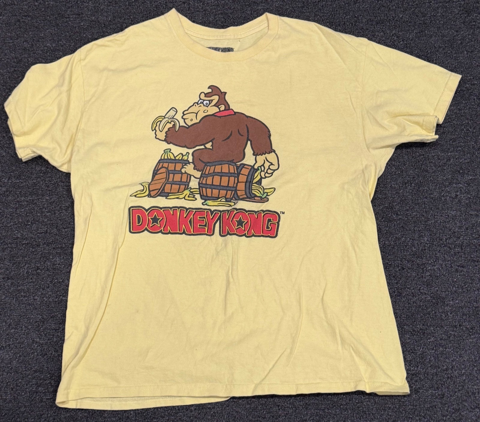 Donkey Kong T Shirt yellow size L Nintendo Flashback
