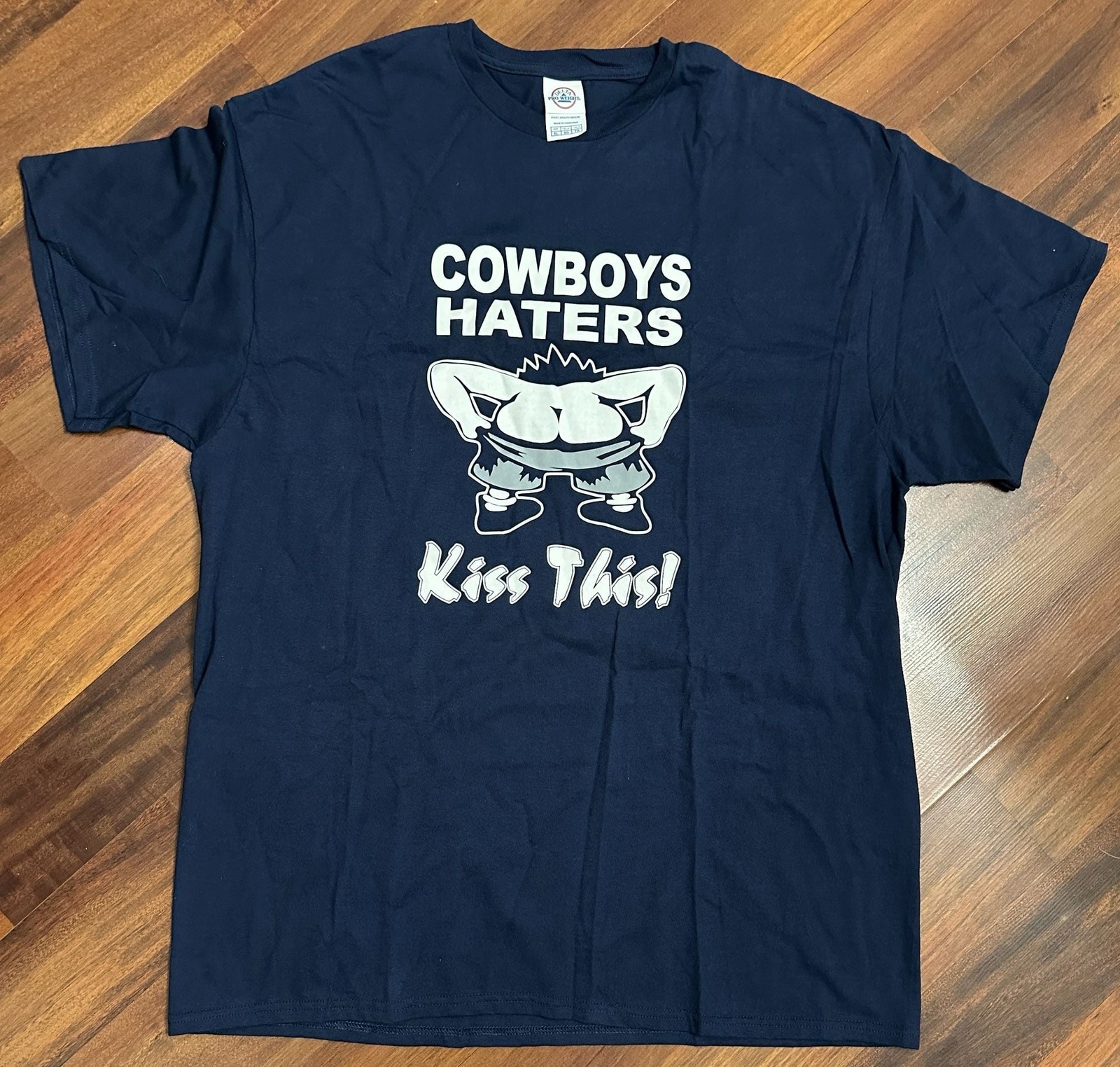 Cowboys Haters Kiss This Graphic T-Shirt