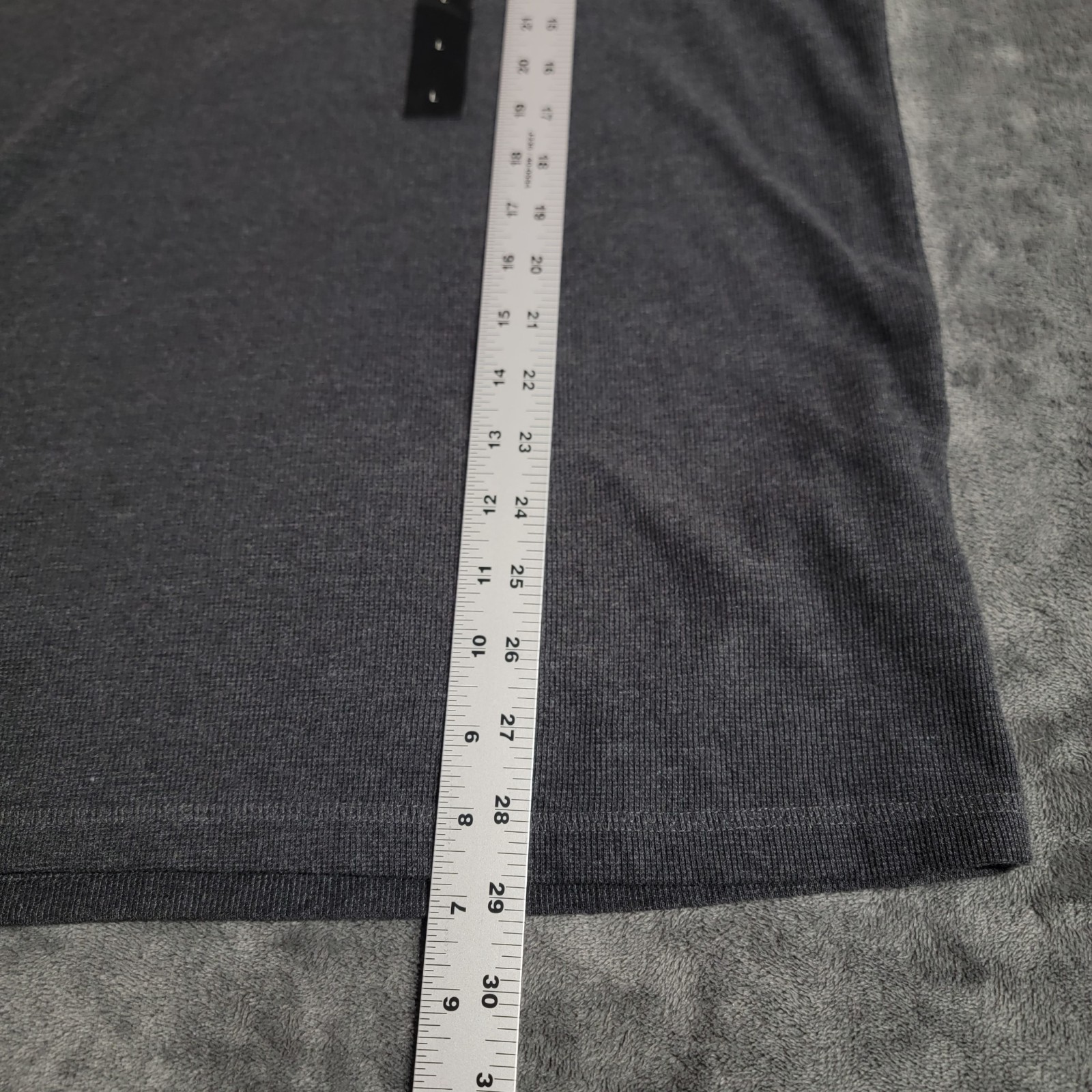 Banana Republic Shirt Men Large Gray Henley Knit Long Sleeve Minimalist NWT