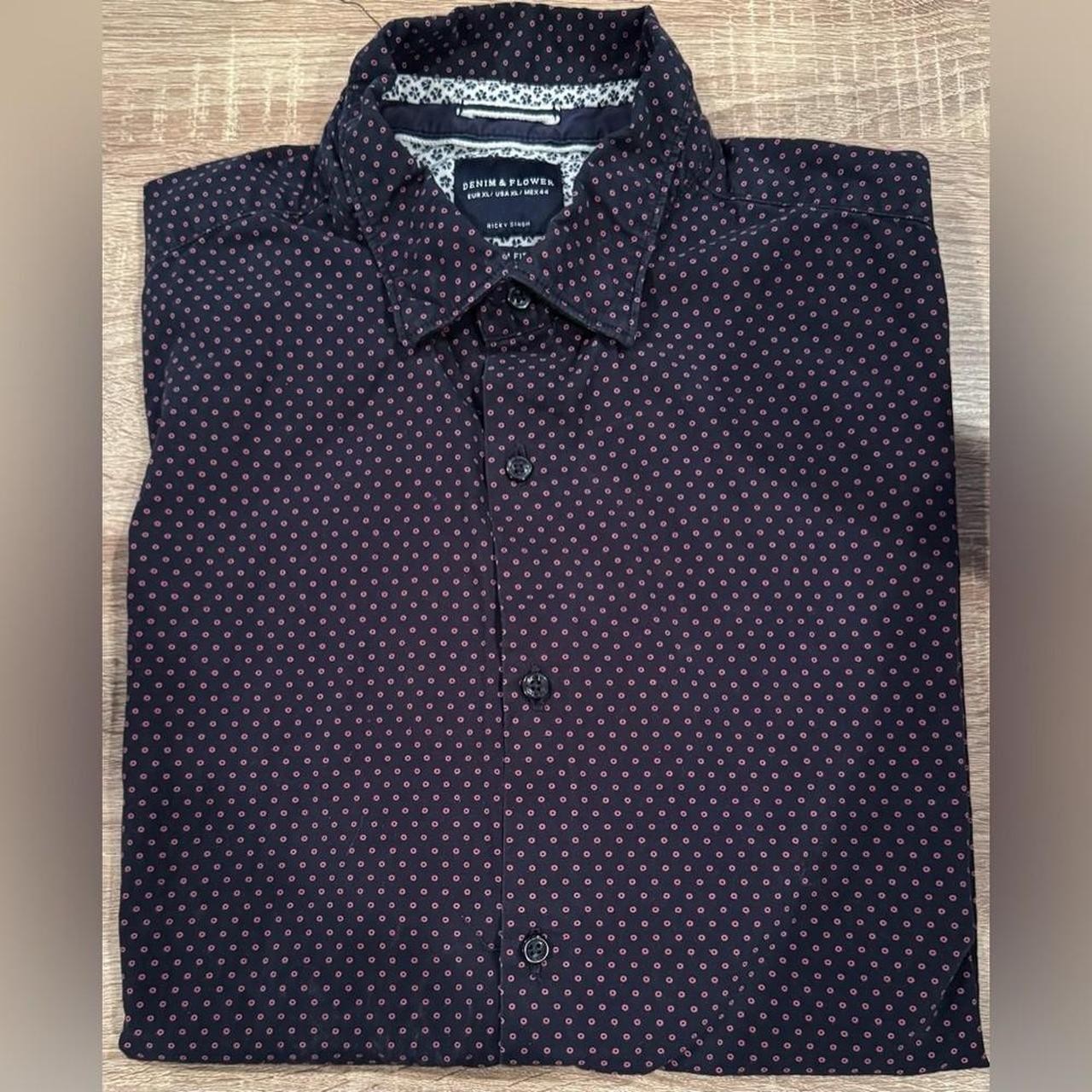 No Brand Men’s Blue and Pink Shirt