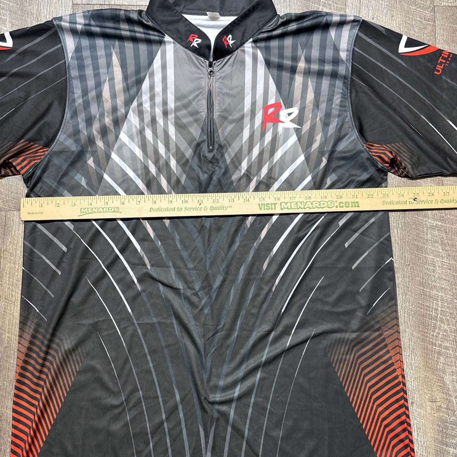 Red-Eye Rhino Dart Shirt Size XL Ultimate Team Gear 1/4 Zip Lightweight