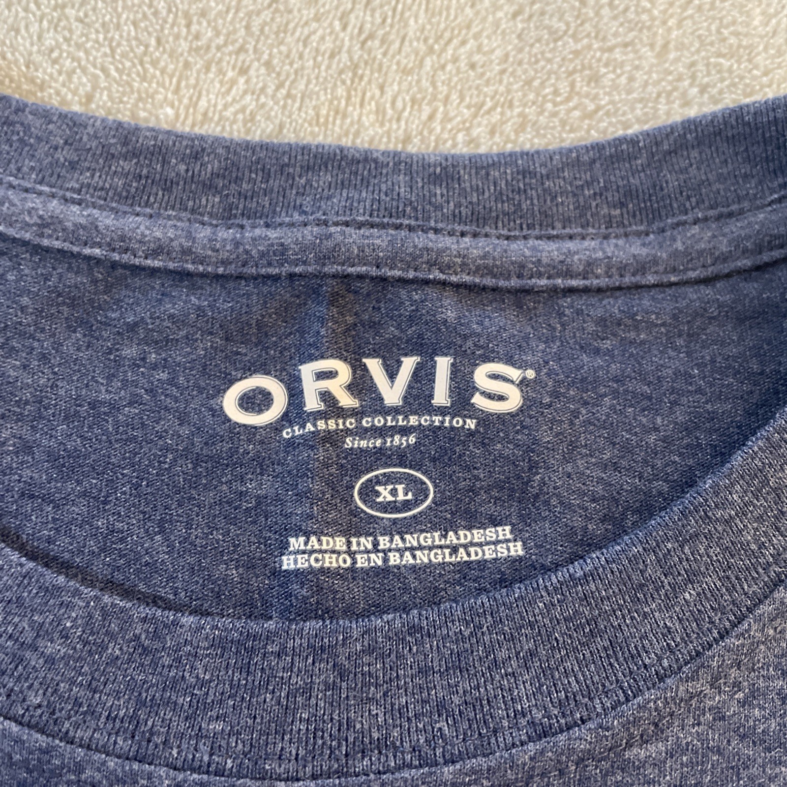 NEW Orvis Outdoor Classic Fit Graphic Tee T Shirt Men’s XL Medieval Blue, Gift