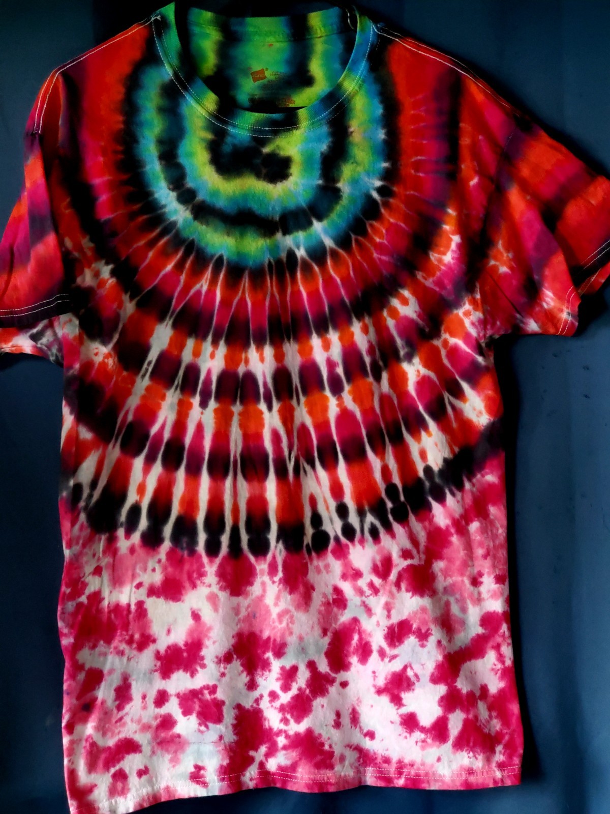 HANES 100% Cotton Tye Dyed Shirt SIZE LARGE Pre-washed WON’T FADE Jaquard Dyes