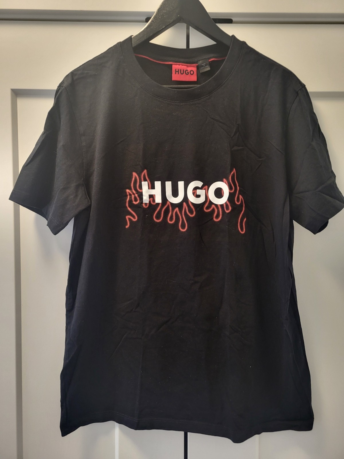 Hugo Boss Flame Logo T-Shirt Size Large Black