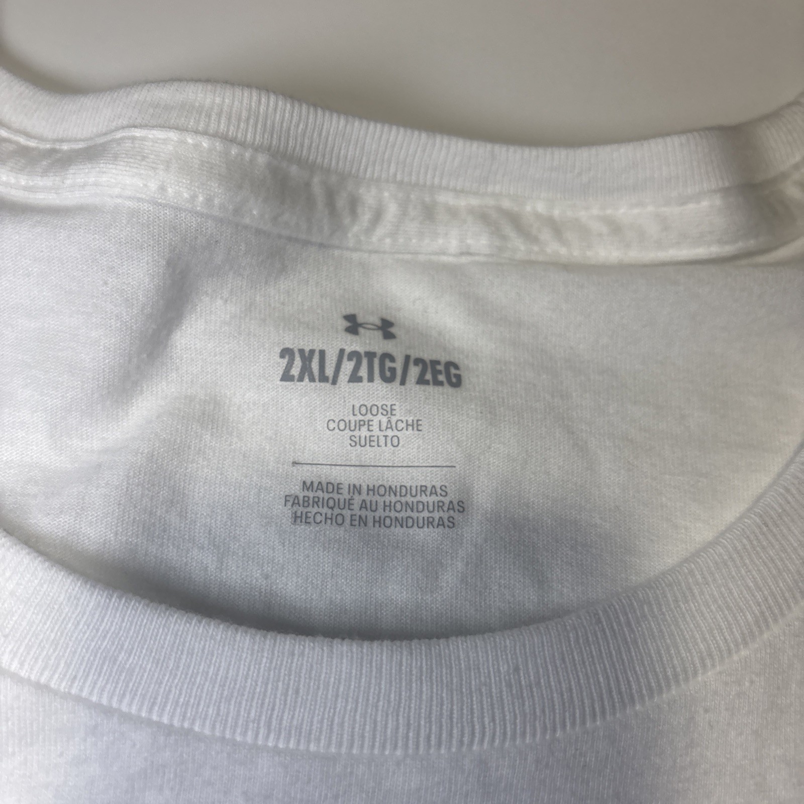 Under Armour Men’s Extra Large XXL 2XL Vintage Type T-Shirt White Loose NWT