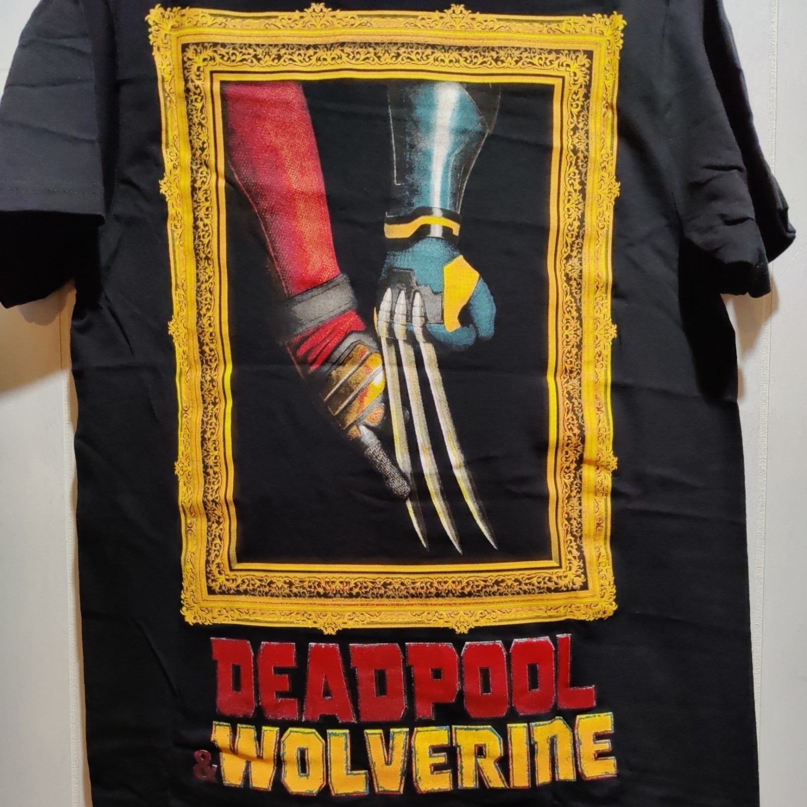 Marvel Deadpool & Wolverine Graphic T-Shirt Black Small NWT