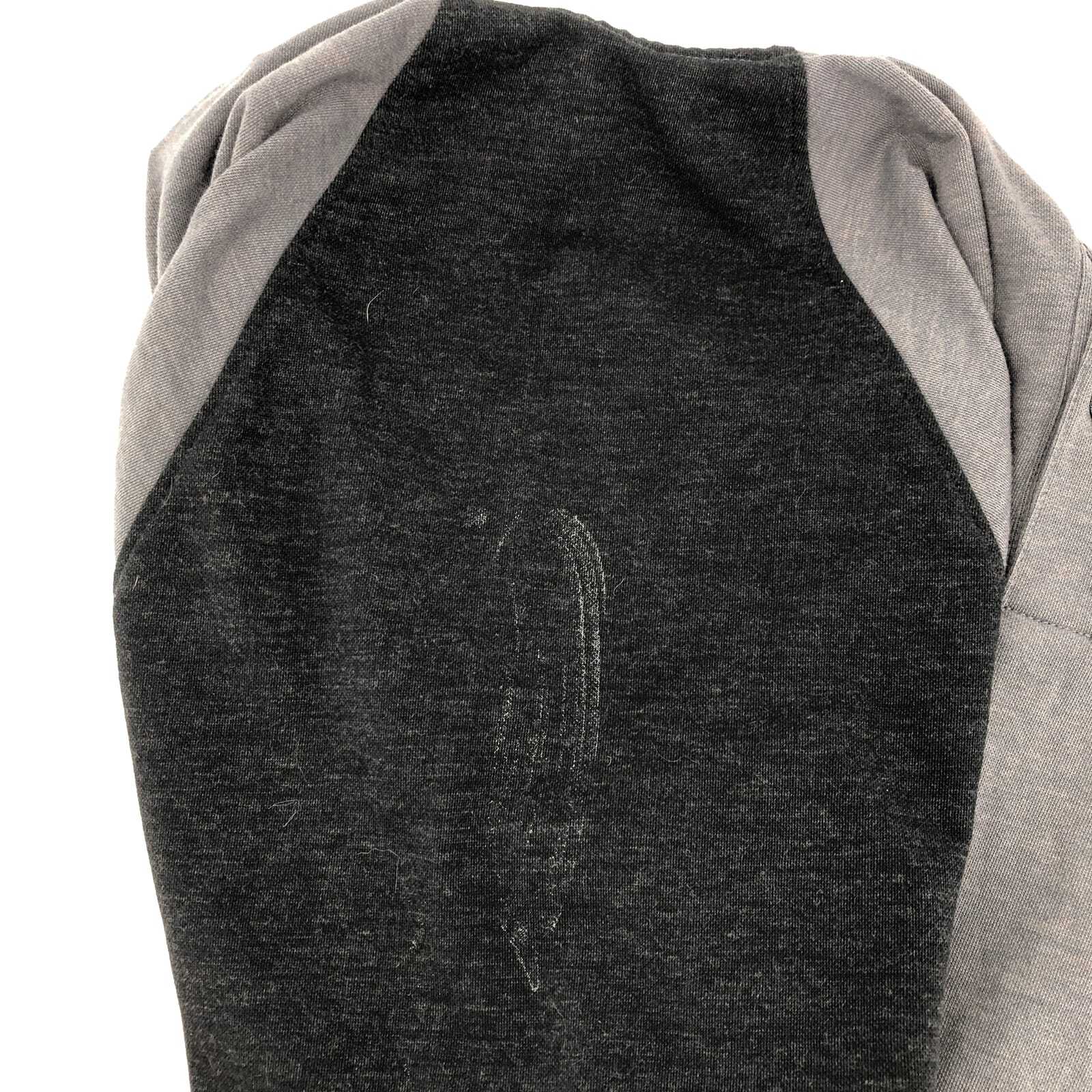 Nike Gray Lightweight Henley Shirt | Perfect for Any Occasion