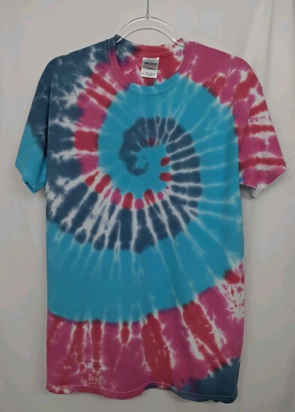 New Tie Dye Men’s Medium T-Shirt Blue Pink Multicolor Summer Swirl Spiral